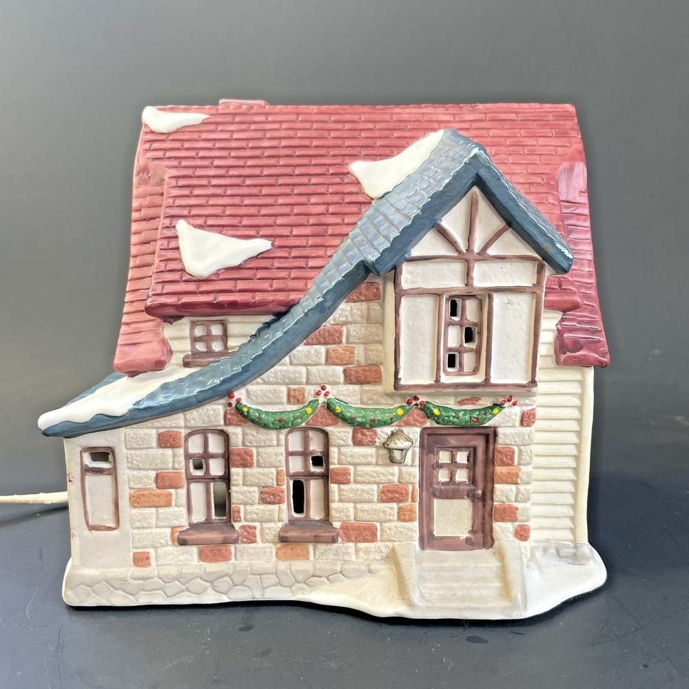 Vtg Dickens Collectables Christmas Village House Decor Holiday Expressions Light